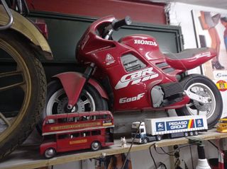 vendo moto honda CBR 600 injusa