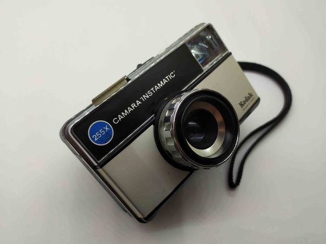 Cámara Instamatic Kodak 255X vintage