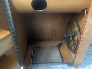 Máquina De Coser "Refrey Transforma" En Mueble