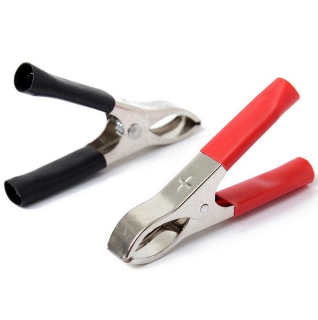 Morsetti Rosso + Nero Coccodrillo per auto