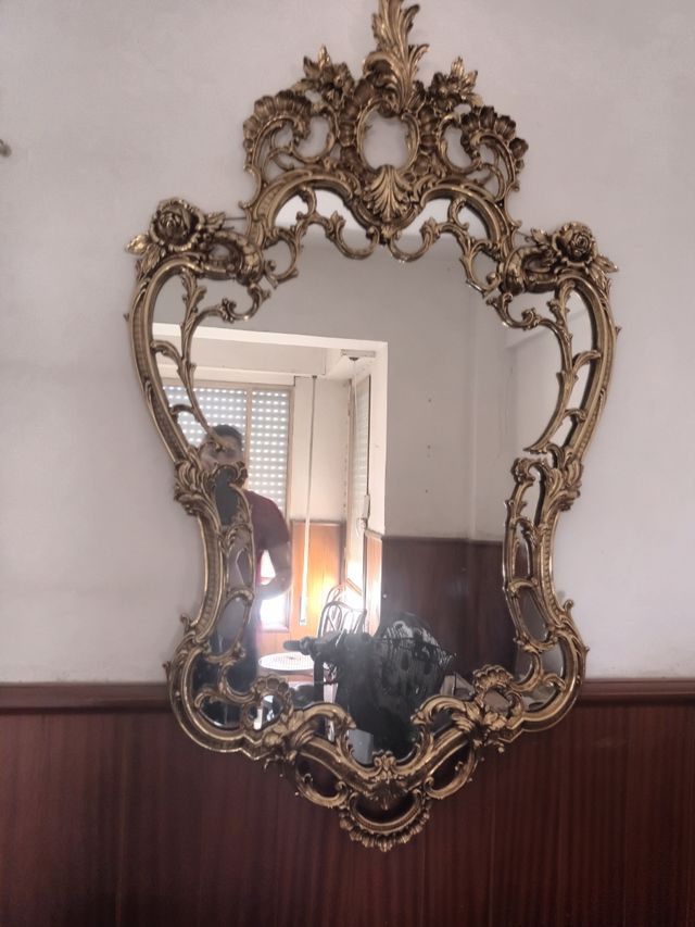 Espejo en auténtico bronce tallado bueno y bonito