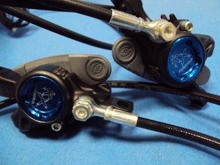 NUEVO Frenos FORMULA RX 750 - 1500mm PostMount