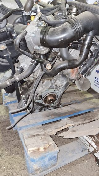 MOTOR COMPLETO AUDI A4 2.0 20V 130cv REF. ALT