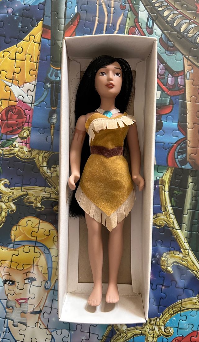 Muñeca de Pocahontas