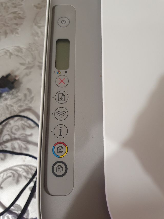 Impresora HP Deskjet 2700