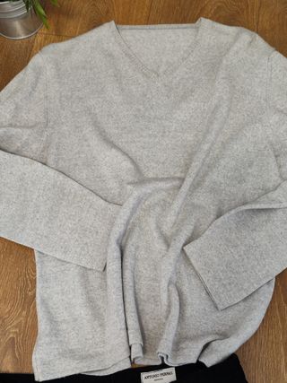 Jersey de cuello de pico, "Cortefiel".