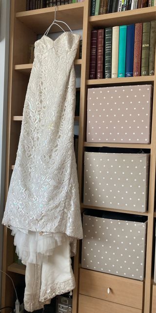 Clásico y elegante vestido de novia