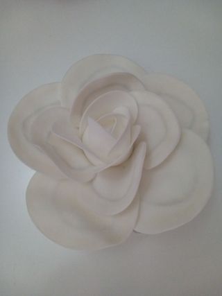 fermatenda fiore bianco