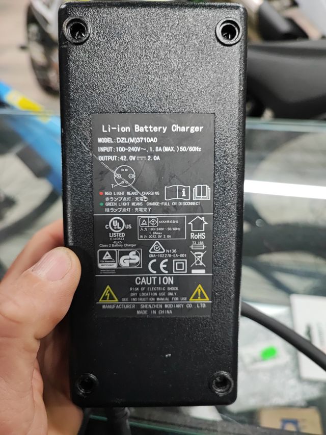 Cargador batería Bh