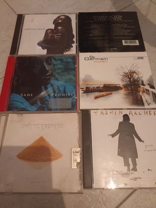 vari cd musicali, titoli in privato se interessati