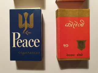 LOTTO A 4 RARI MINI PACCHETTI SIGARETTE STRANIERE