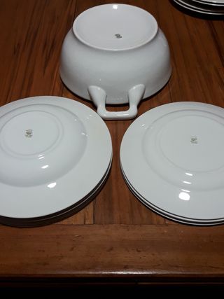 PLATOS Y SOPERA ROYAL CHINA