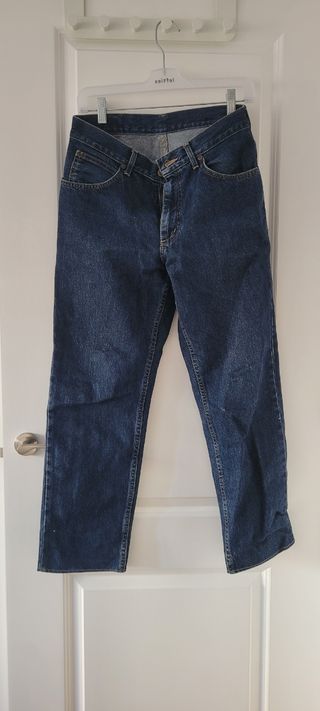 Pantalones Lee como nuevos