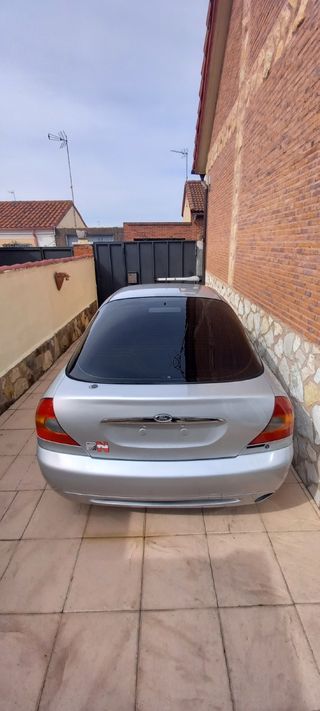 Ford Mondeo 1999