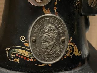 Máquina de coser Wertheim