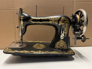 Máquina de coser antigua