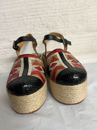 SANDALIAS PLATAFORMA MALIPARMI TALLA 39