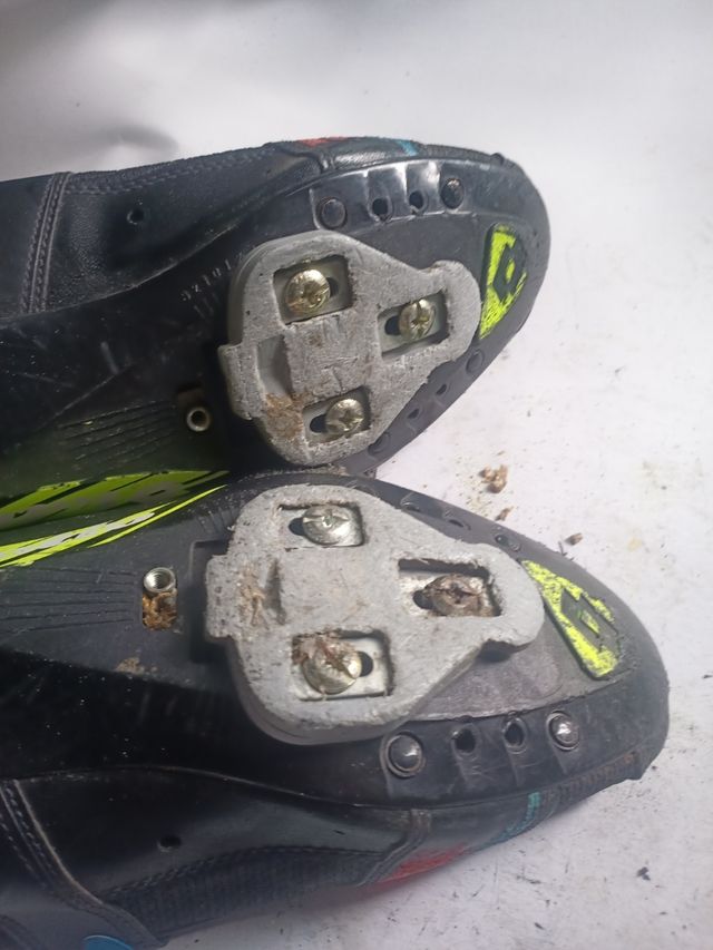 zapatilla ciclismo lotto para reparar