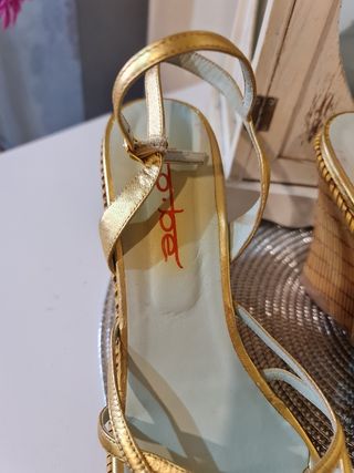 Sandalias Vera Gomma.