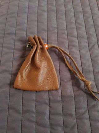 bolsita de piel
