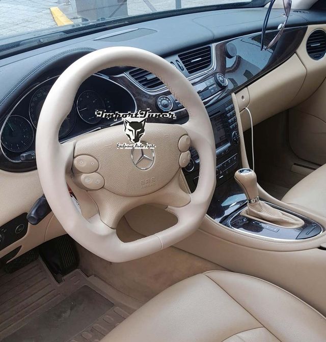 Volante Mercedes CLS w219 beige custom