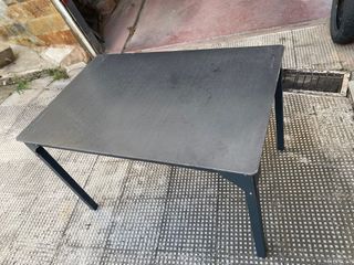 Mesas negras de exterior