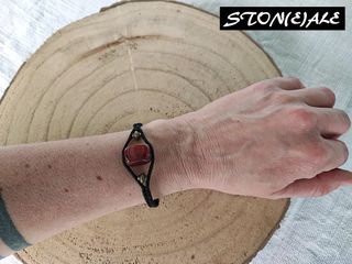 bracciale in macrame con corniola