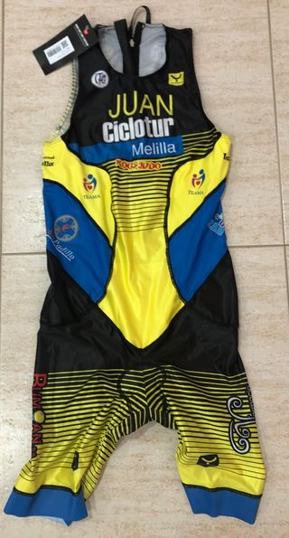 MONO TRIATLON TAYMORY NUEVO PRECINTADO