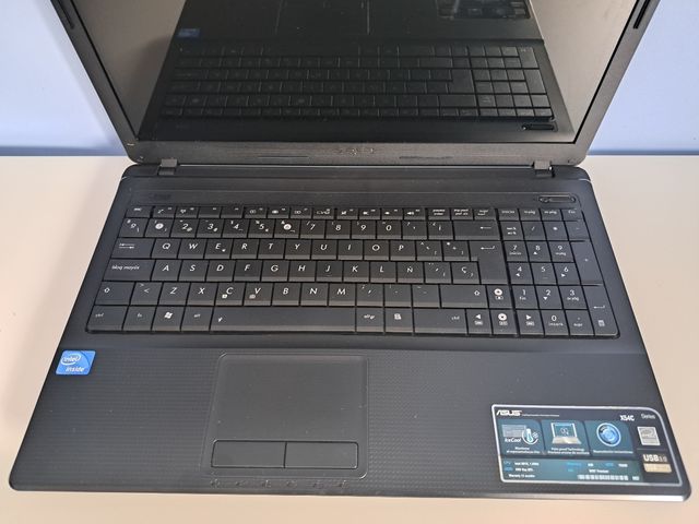 Ordenador portátil Asus X54C