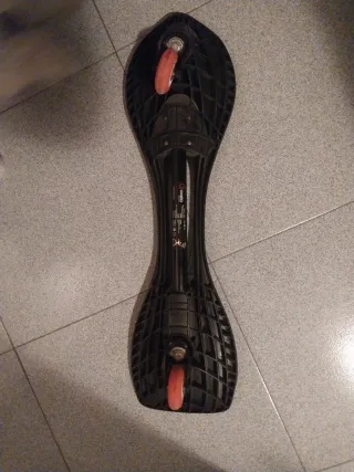 skate/waveboard/monopatín de dos ruedas