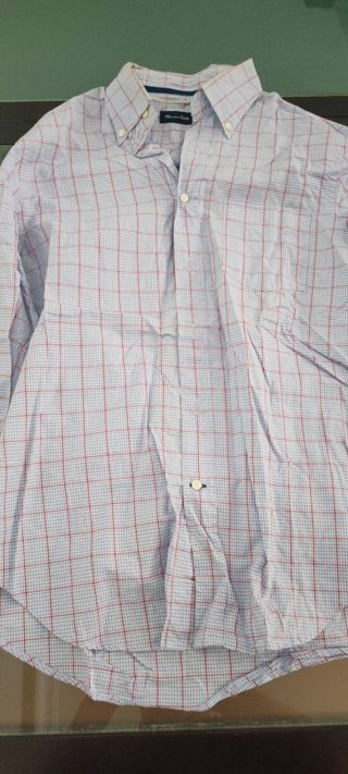 Lote 7 camisas tallas L y M. Precio 4 euros unidad