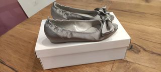 Ballerine aperte in punta con fiocco