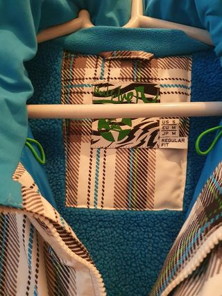 Cazadora Quicksilver