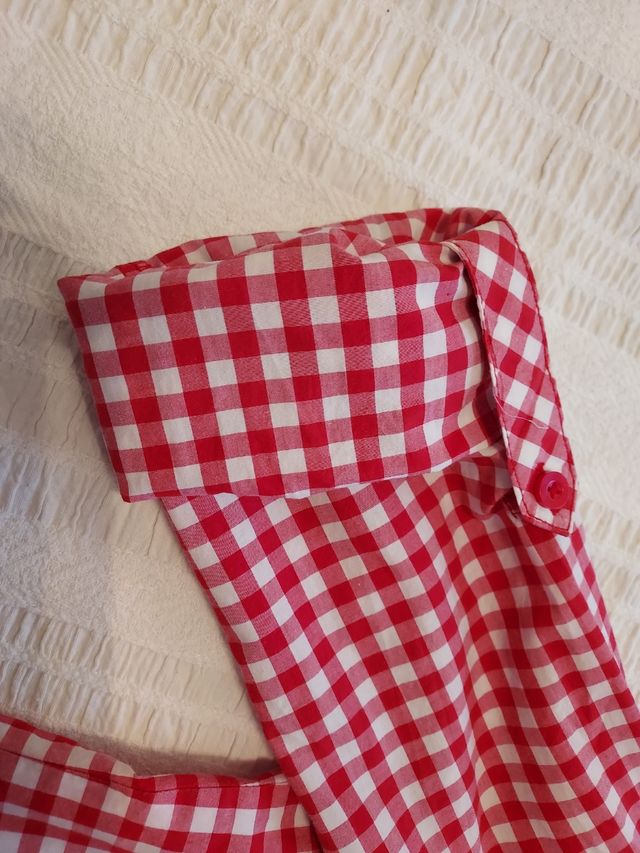 Conjunto 2 camisas y pantalón. Talla 10