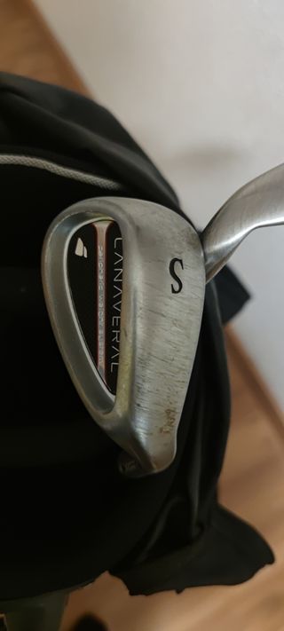 Juego de palos de golf y bolsa