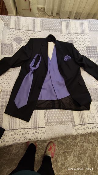 Traje padrino levita talla 54