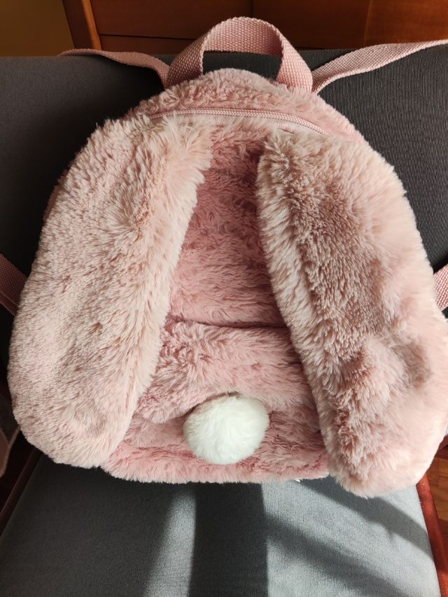 mochila infantil de pelo