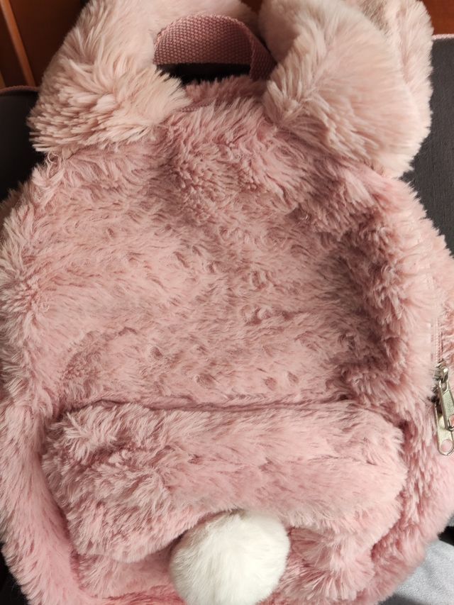 mochila infantil de pelo