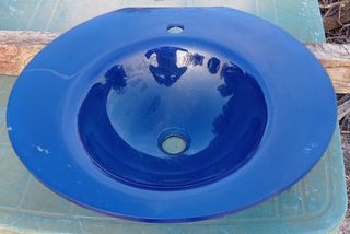 Lavabo de cristal azul