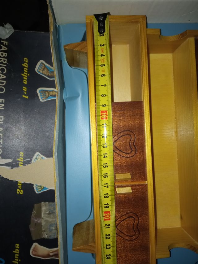 muebles de madera de casa de muñecas