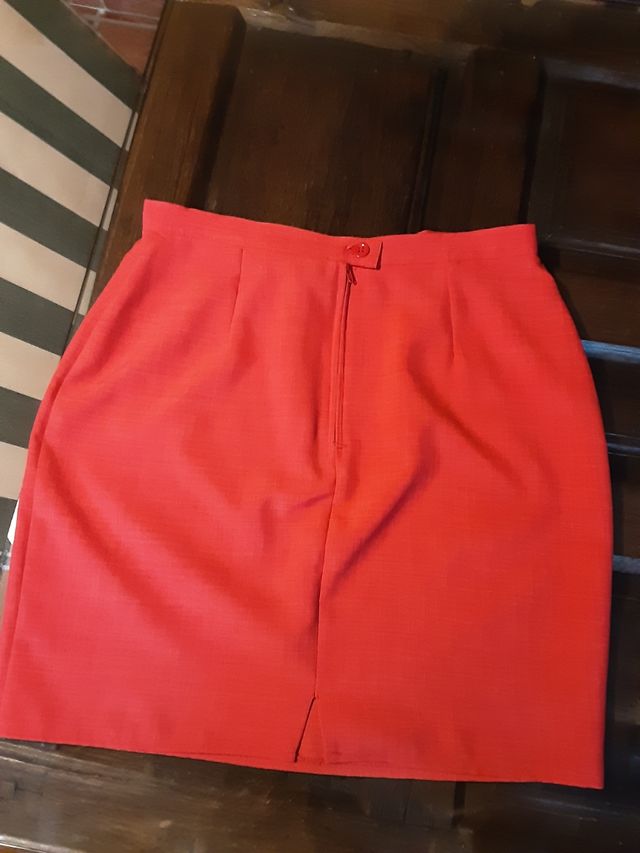 FALDA ROJA DE VERANO T 42