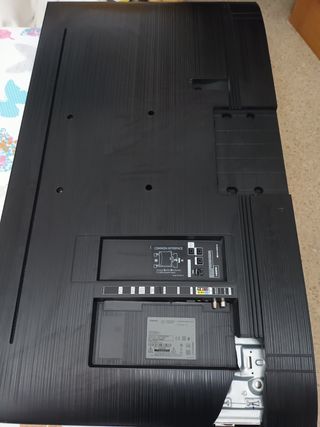 SAMSUNG  HG49EJ690UB PANTALLA ROTA