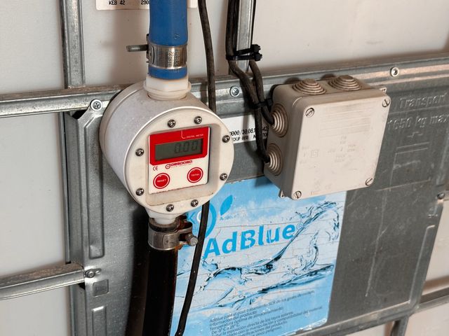 Depósito combustible 1000lts con bomba