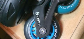 PATINES NIÑO. Poco uso