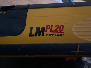 Láser para canelizaciones como nuevo y funciona