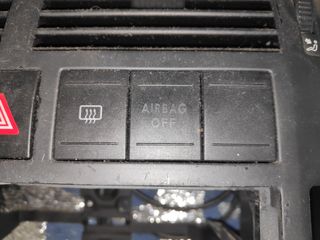 Guantera polo 9n con llave anulación airbag