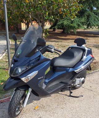 PIAGGIO  XEVO 250cc