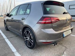 Volkswagen Golf GTD 2016 DSG 184cv