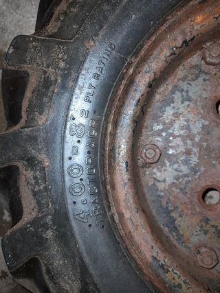 ruedas de mula mecánica