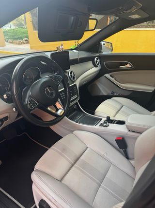 Mercedes-Benz Clase CLA 200 2017
